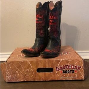 University of Arkansas women’s boots